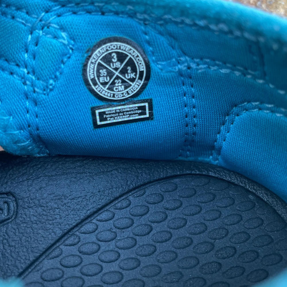 Keen Kids “Newport” H2 Water Shoes in Rainbow Tie Dye - Picture 9 of 9